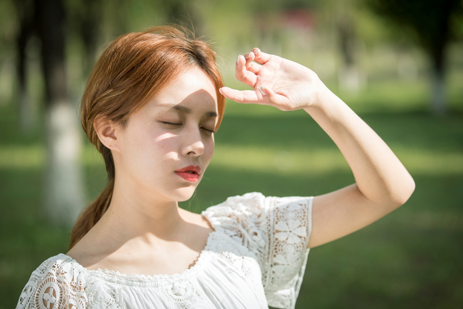 라섹 수술 후 자외선 차단을 해야 하는 이유는 무엇인가요?2